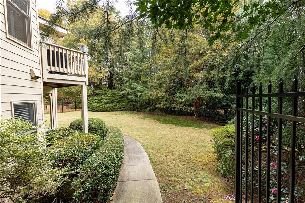 6315 Deerwoods Trail