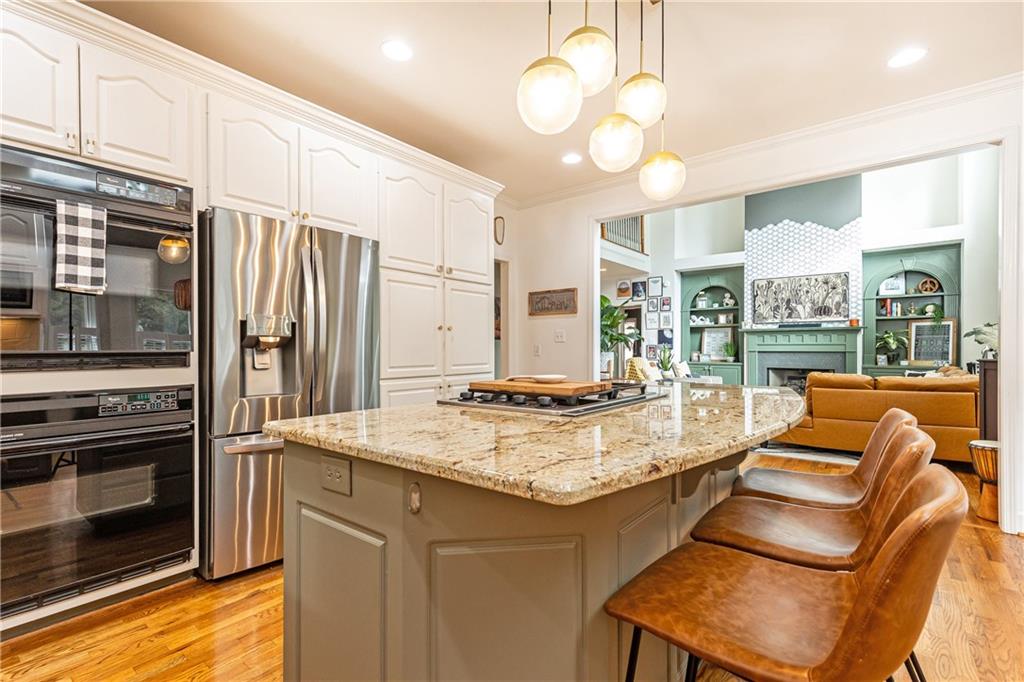 6315 Deerwoods Trail