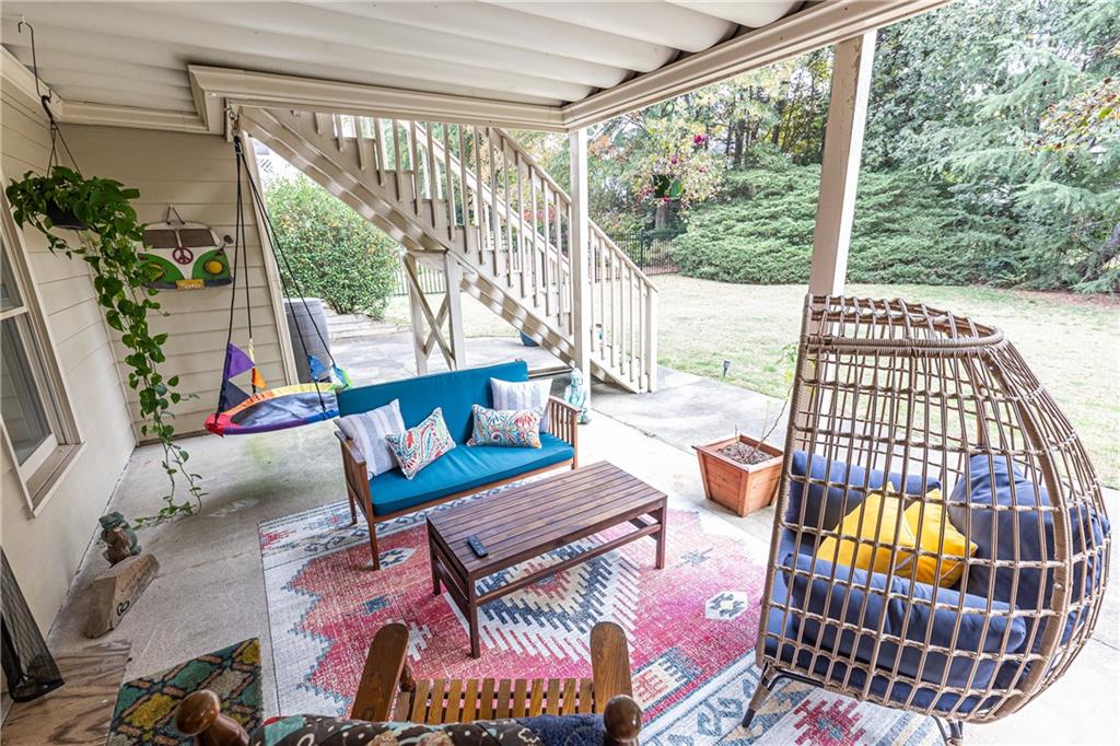 6315 Deerwoods Trail