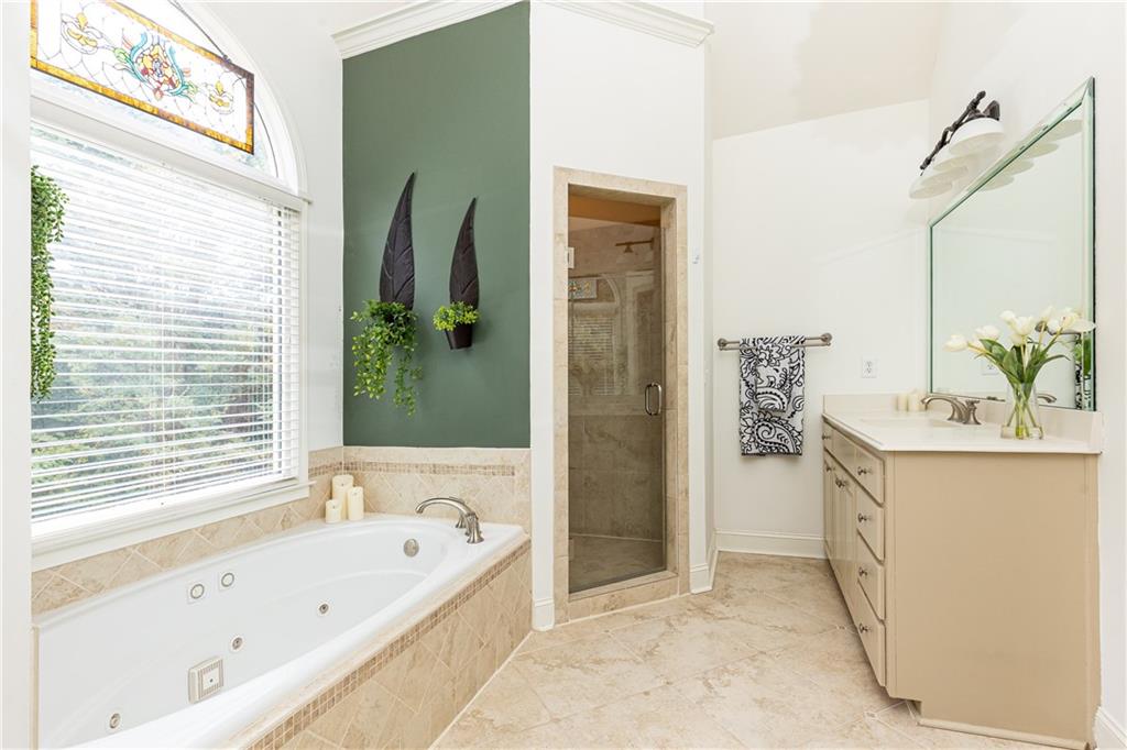 6315 Deerwoods Trail