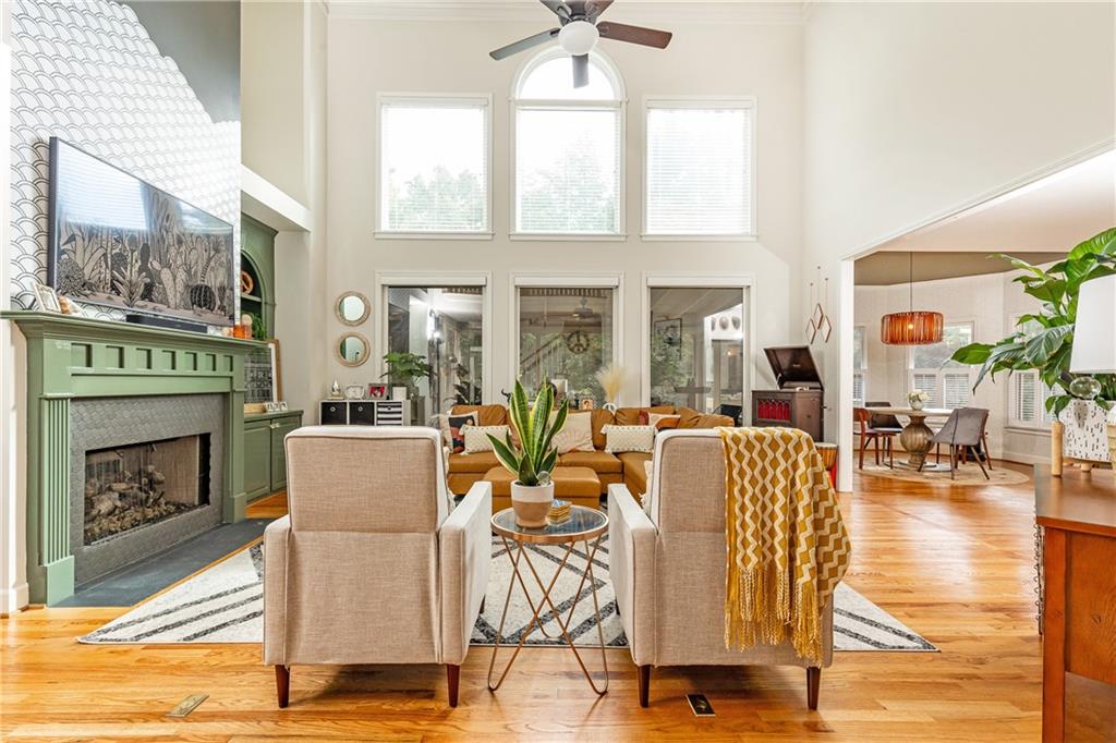 6315 Deerwoods Trail