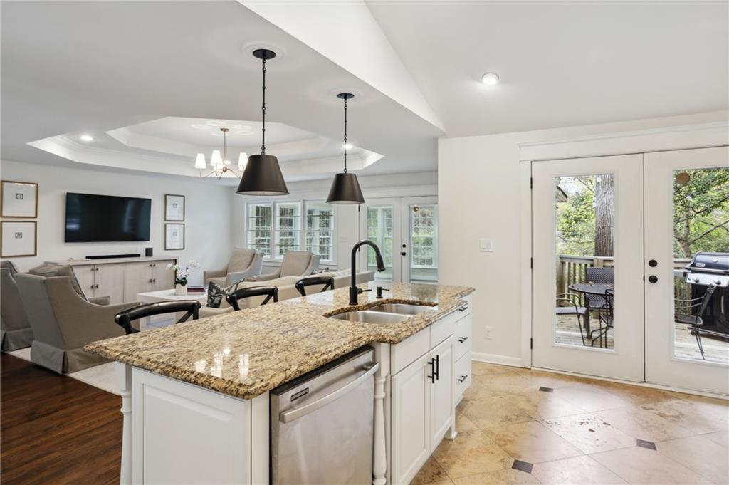 6825 Sunny Brook Lane