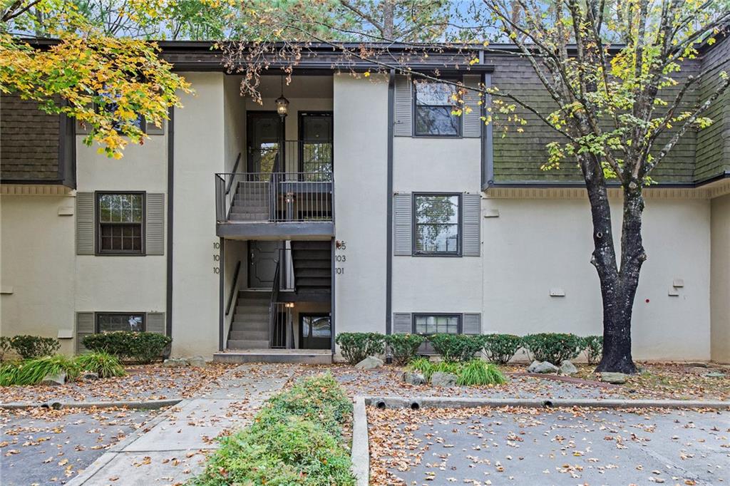 103 De Arc Place NW