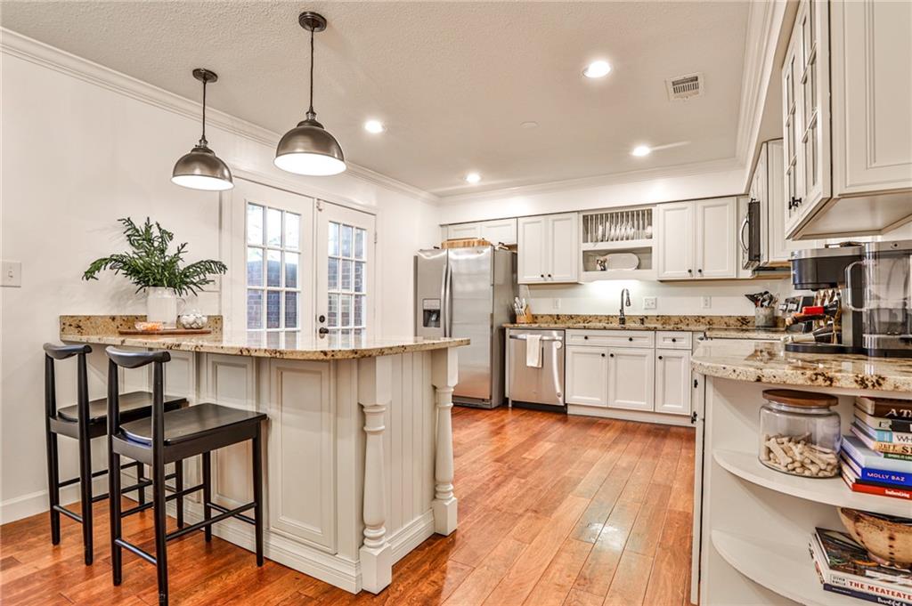 2 Pendleton Place NE