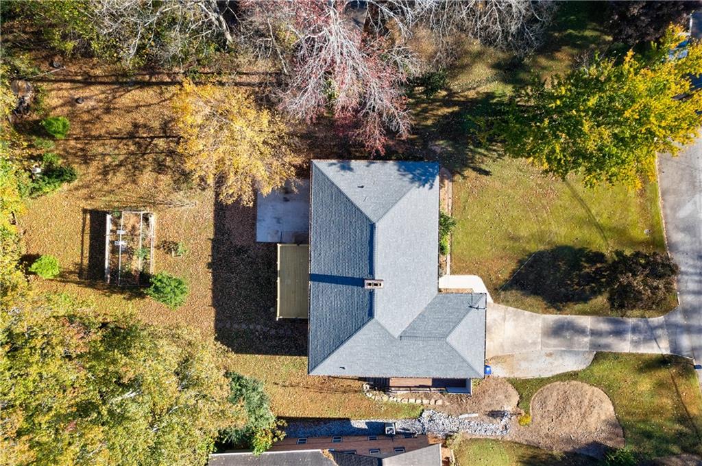 2722 Glenbriar Drive NE