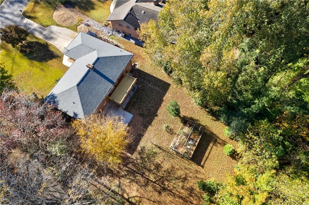 2722 Glenbriar Drive NE