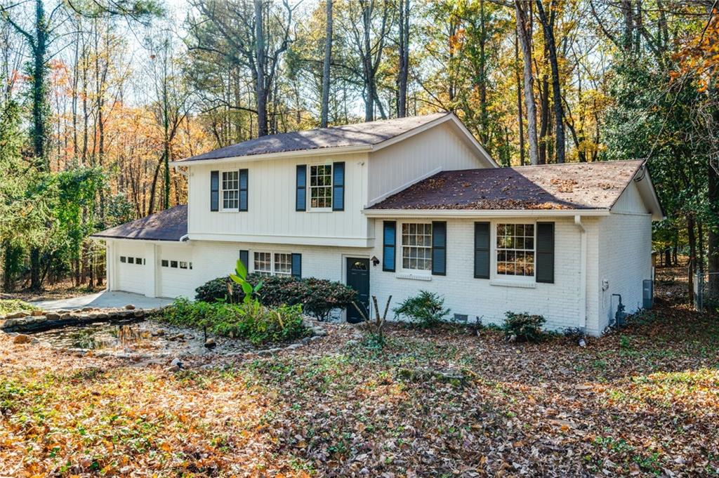 600 Autumn Lane