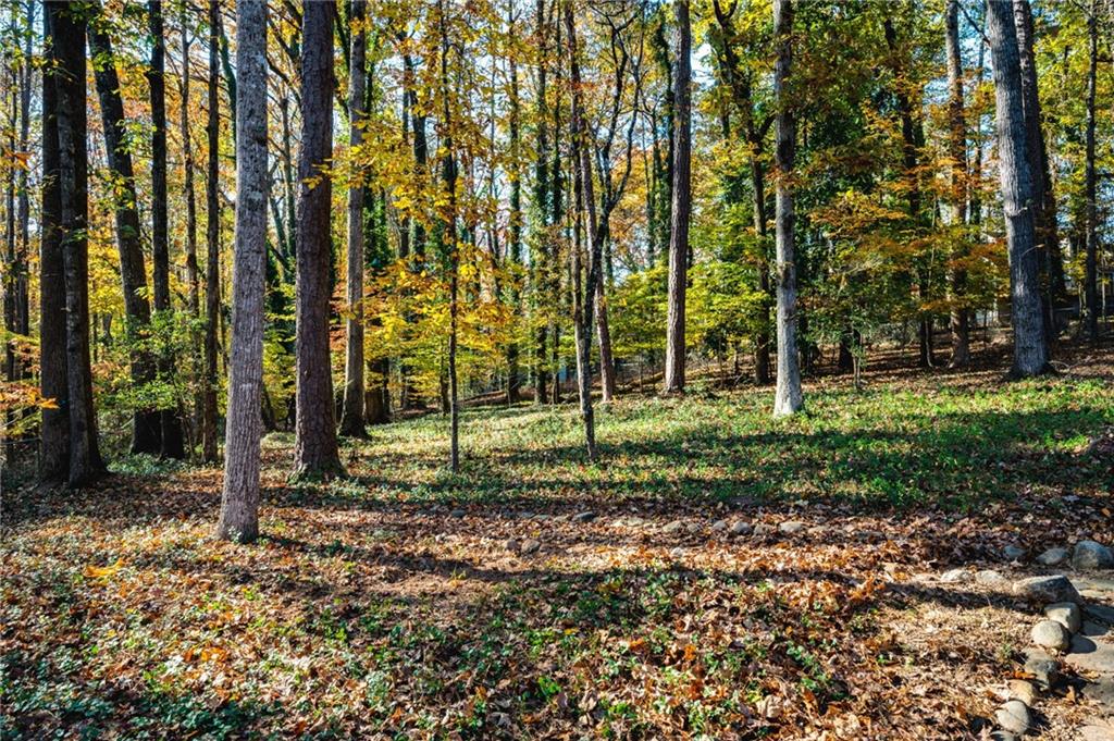 600 Autumn Lane