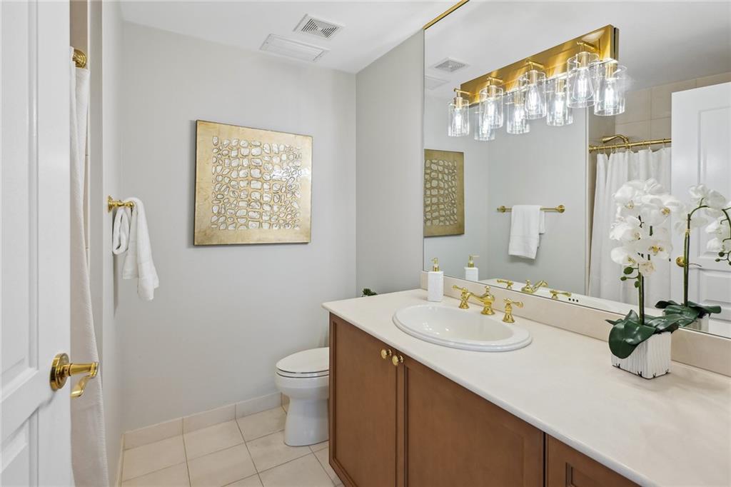 700 Park Regency Place Unit 1806