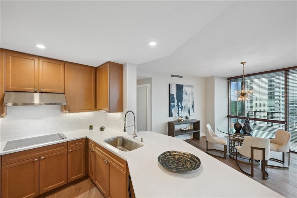 700 Park Regency Place Unit 1806