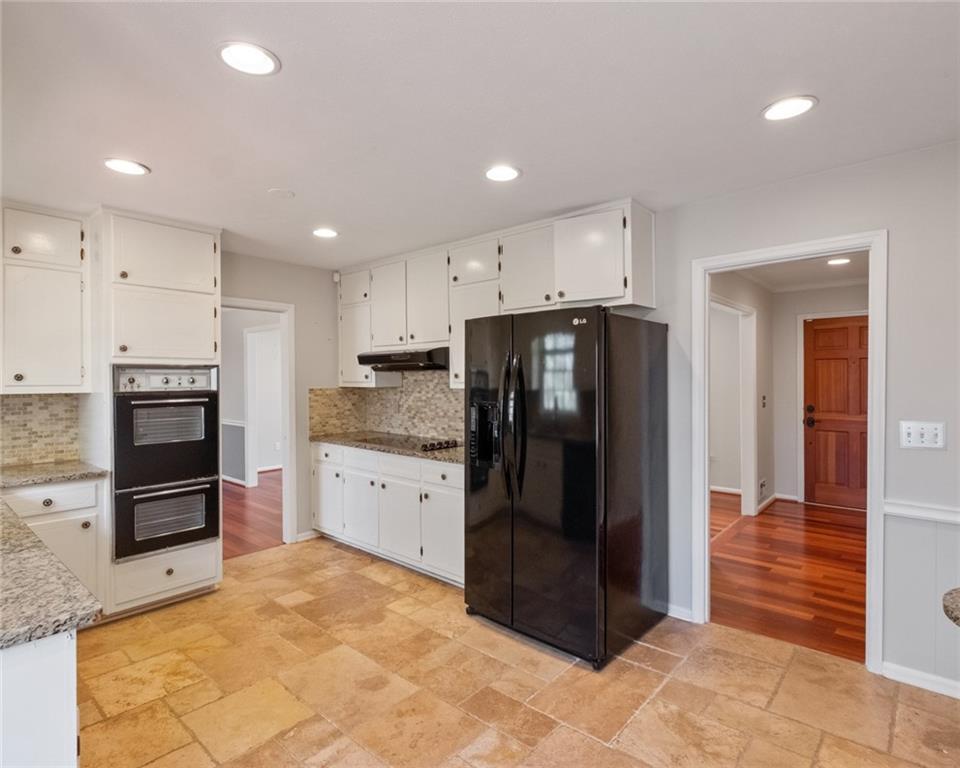 3798 Kinnard Drive