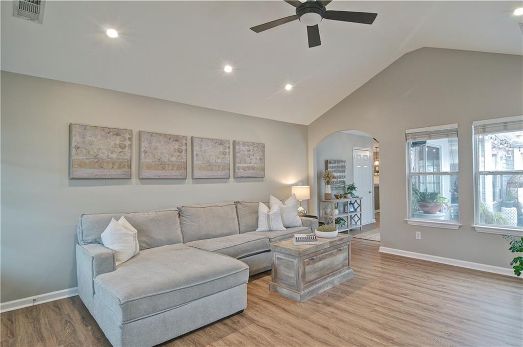 218 Rose Cottage Drive