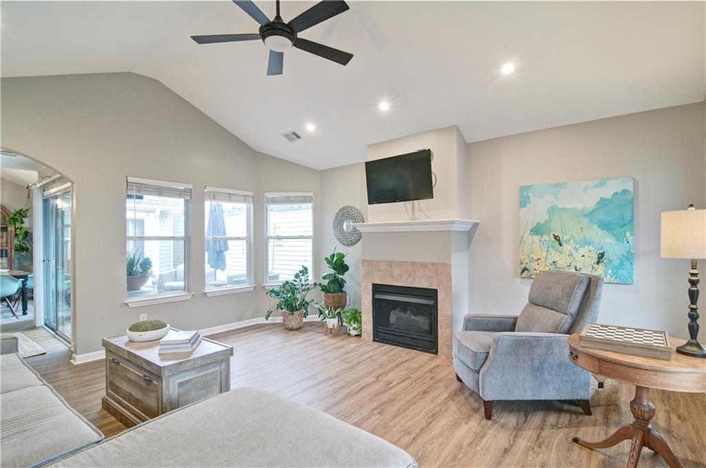 218 Rose Cottage Drive