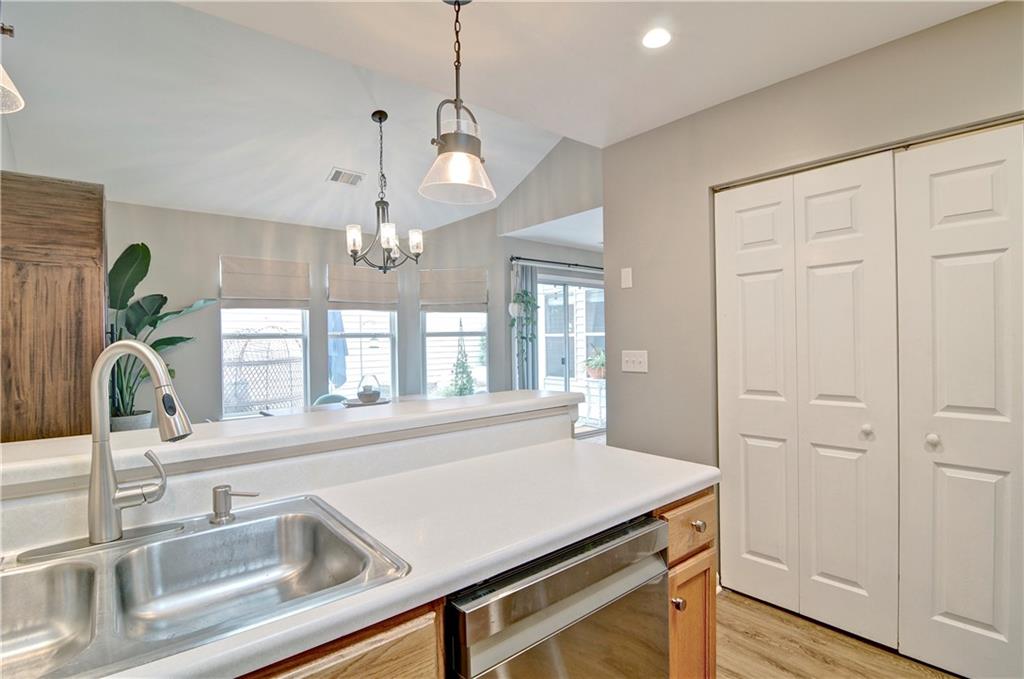 218 Rose Cottage Drive