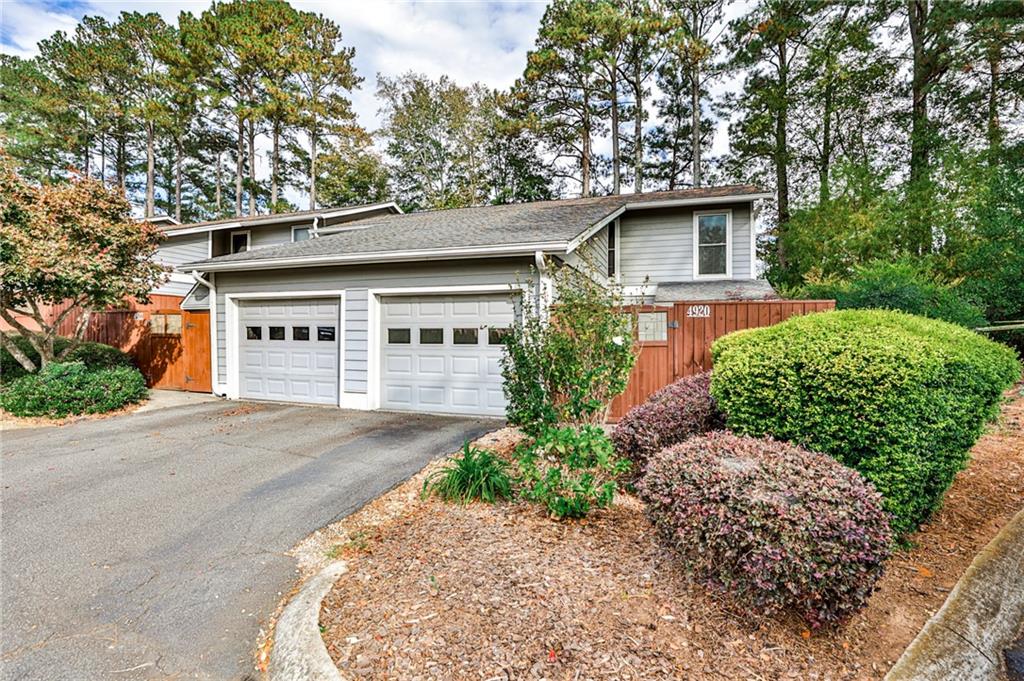 4920 Meadow Lane