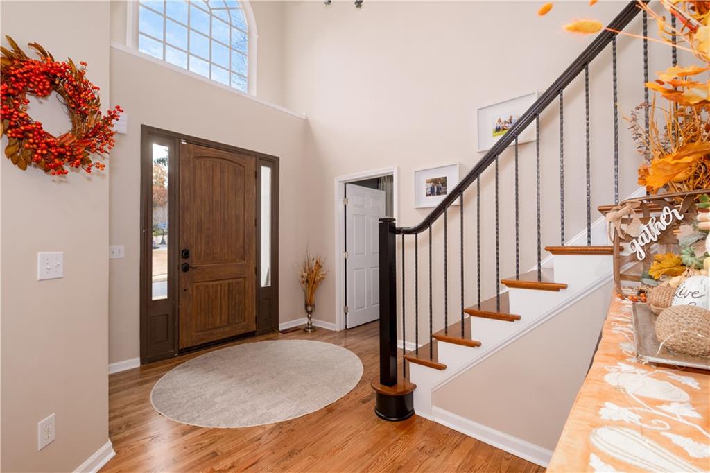 2774 Riderwood Lane NE