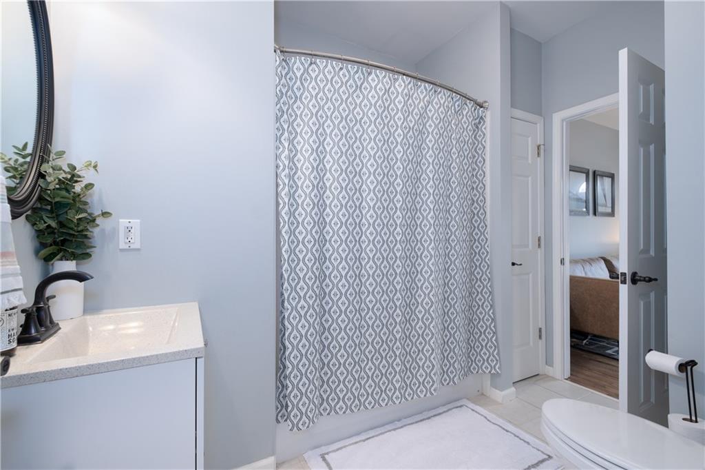 2774 Riderwood Lane NE