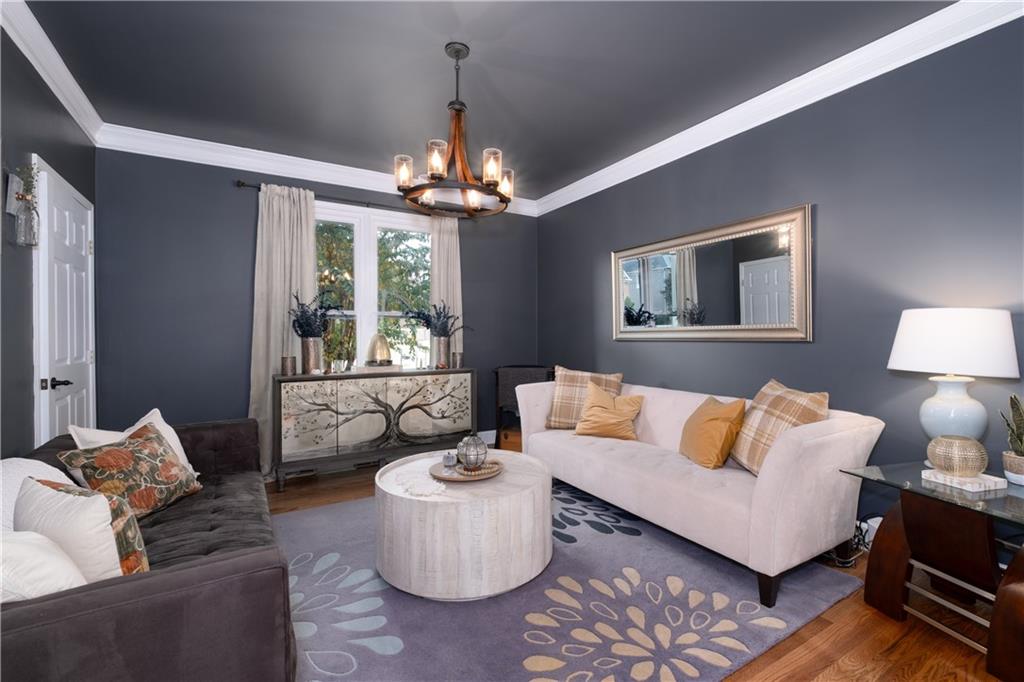 2774 Riderwood Lane NE