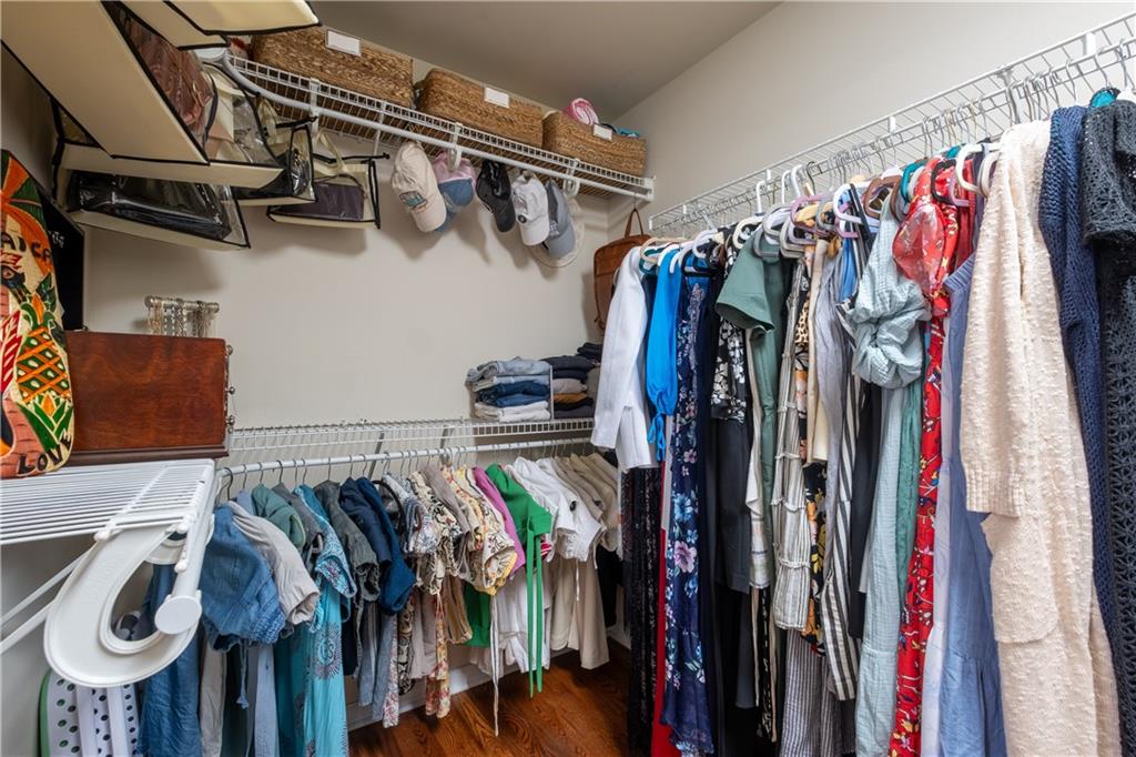 2774 Riderwood Lane NE