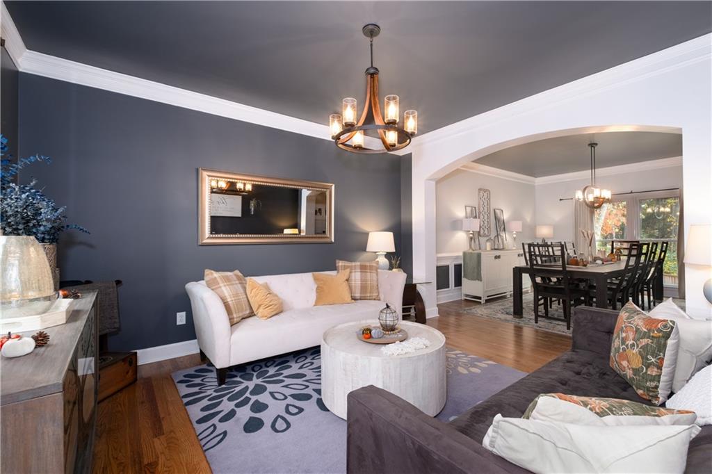 2774 Riderwood Lane NE