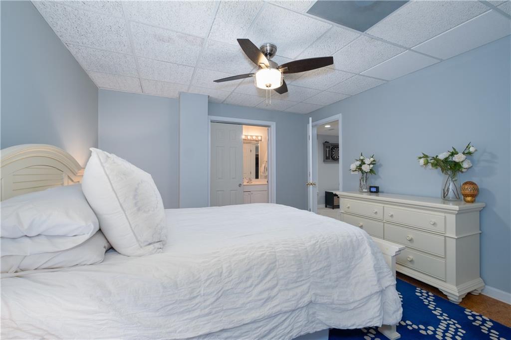 2774 Riderwood Lane NE