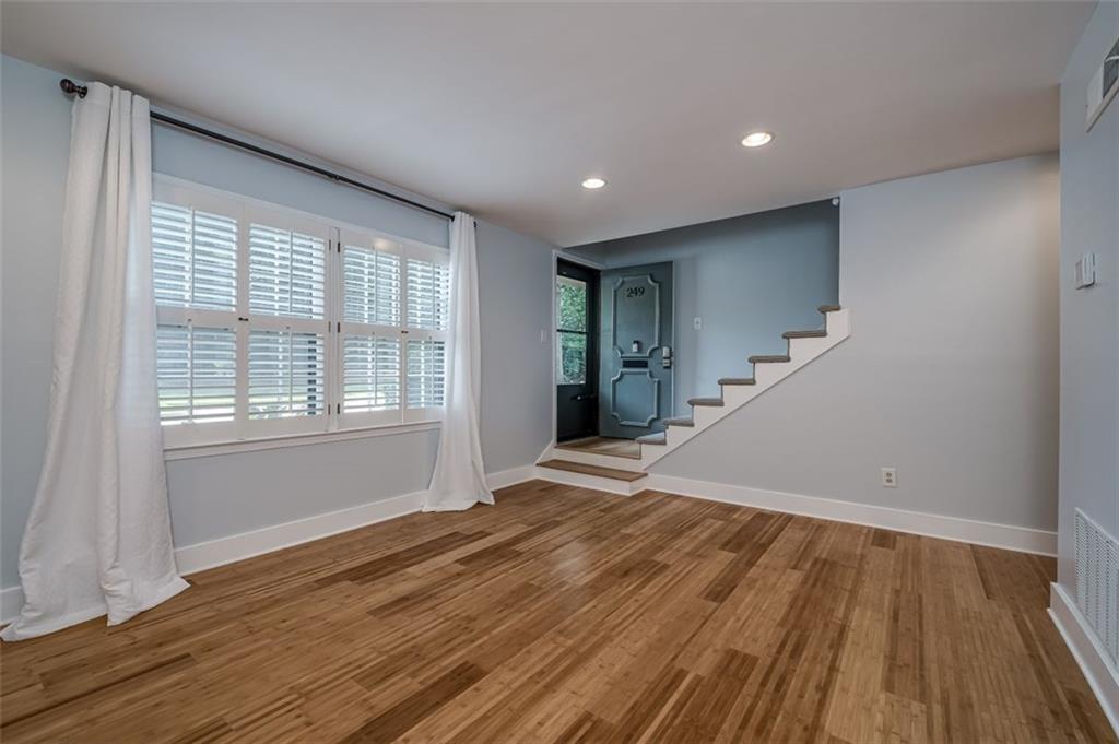 249 Triumph Drive NW