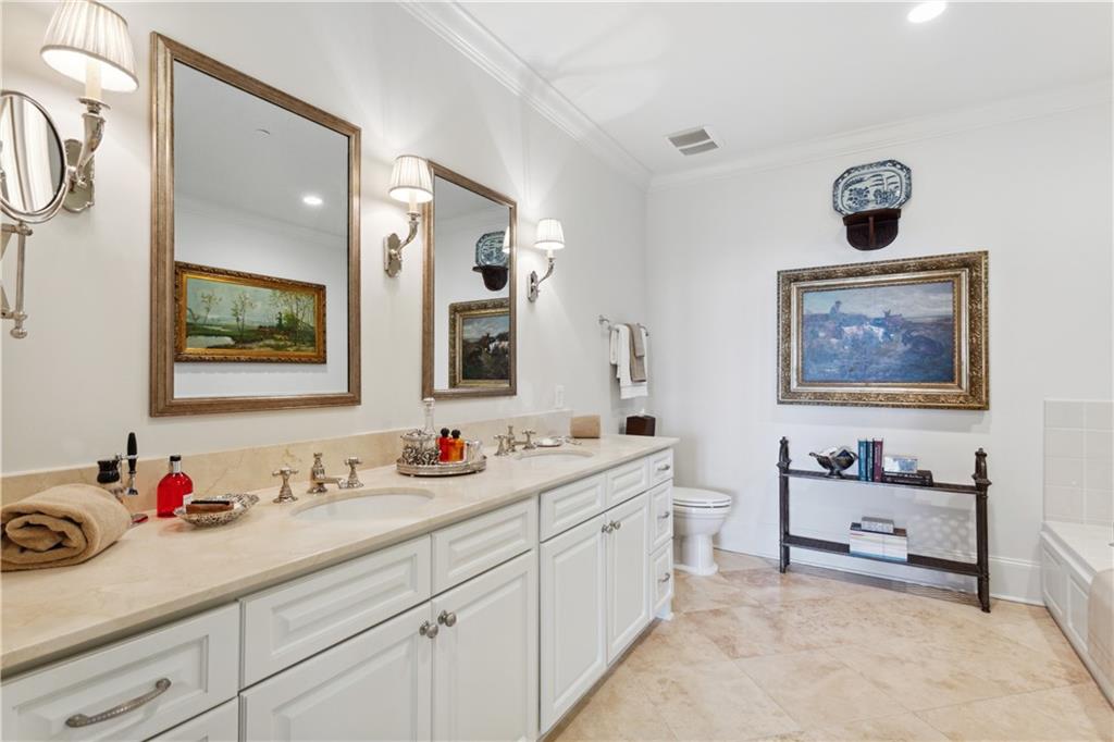 2700 Paces Ferry Road SE Unit 203