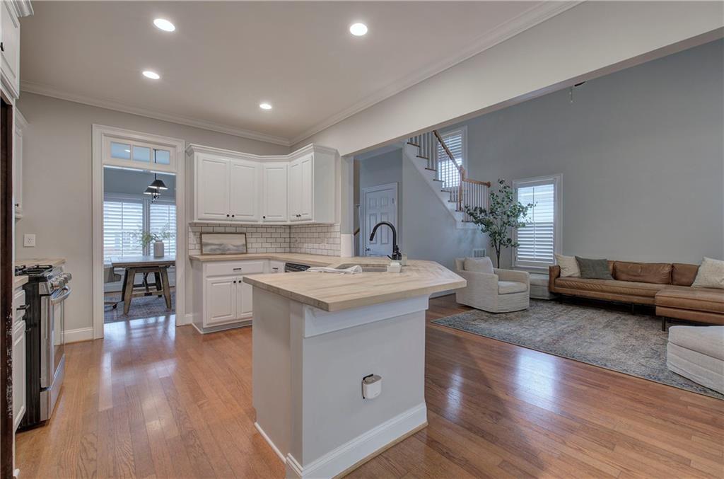 21 Lake Haven Drive