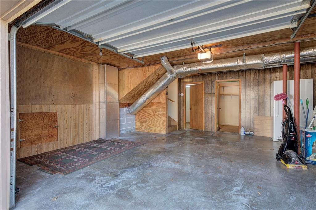 37 Skyview Circle