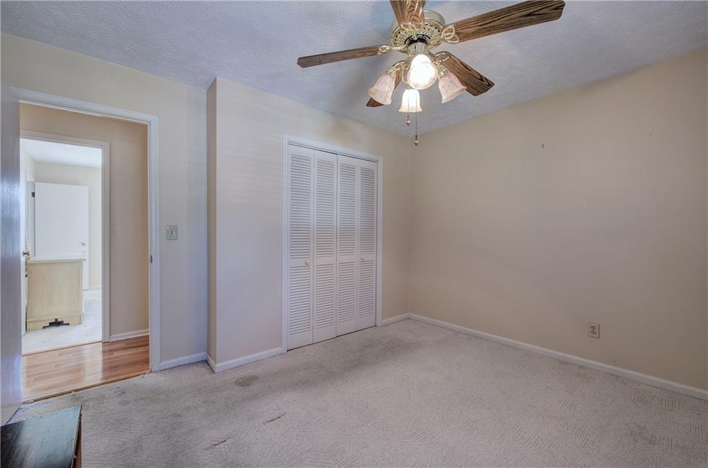 37 Skyview Circle