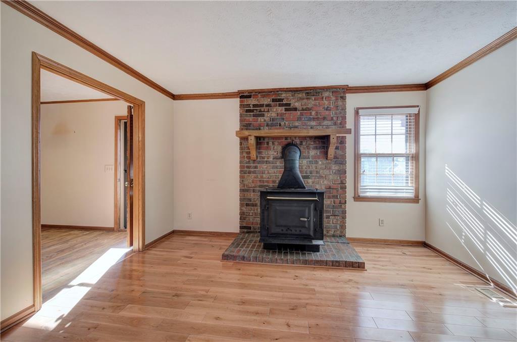 37 Skyview Circle