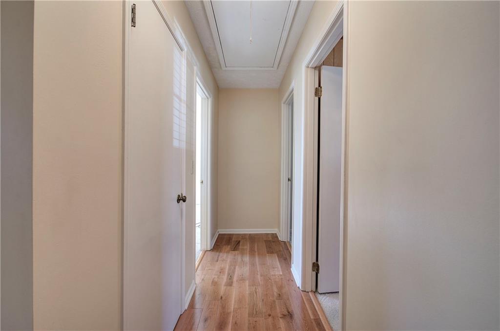 37 Skyview Circle