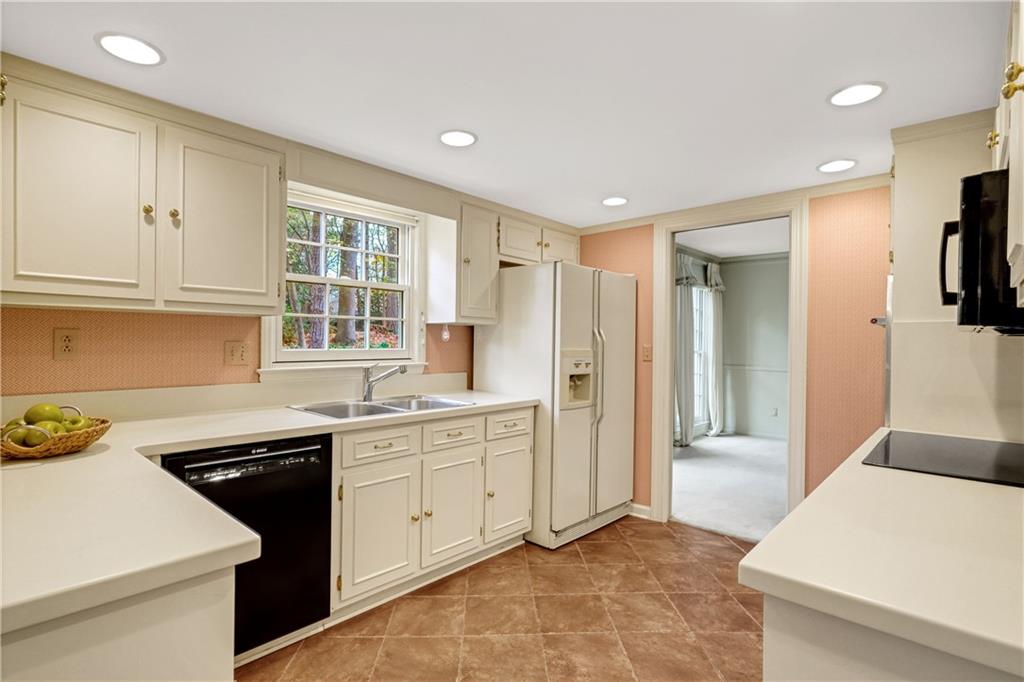 4975 Vernon Springs Drive