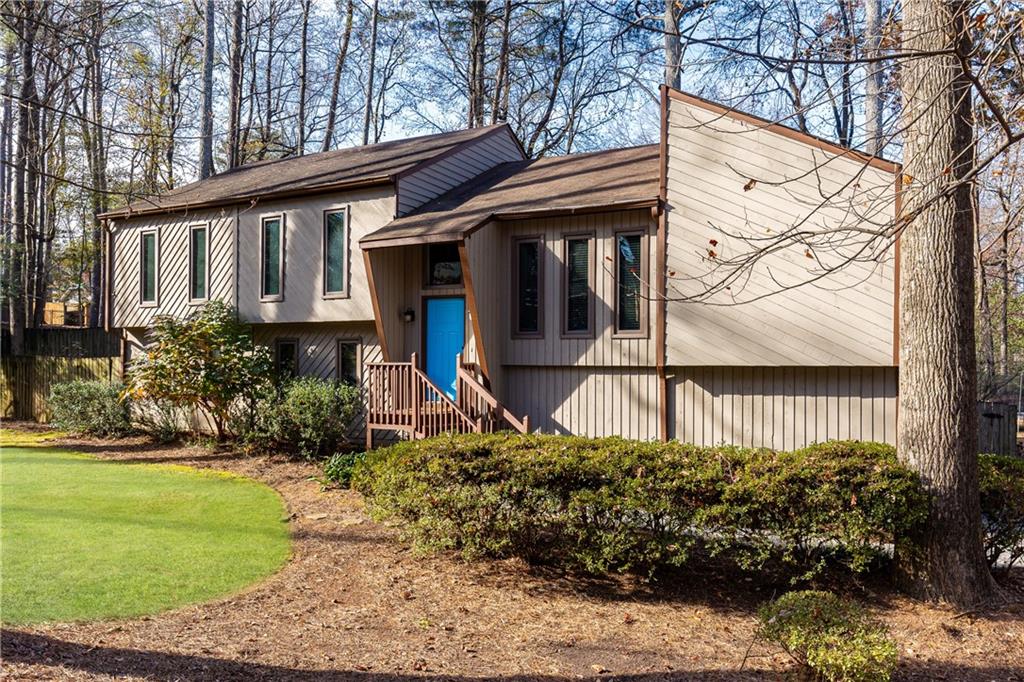 2986 Leafwood Drive SE