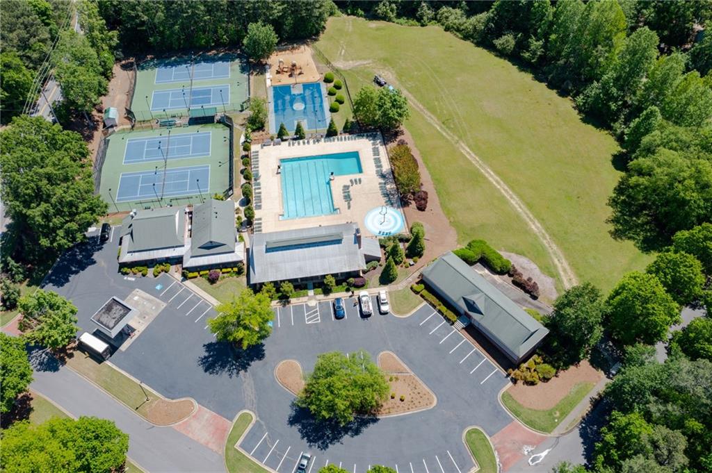 3265 WOODCLIFF Way