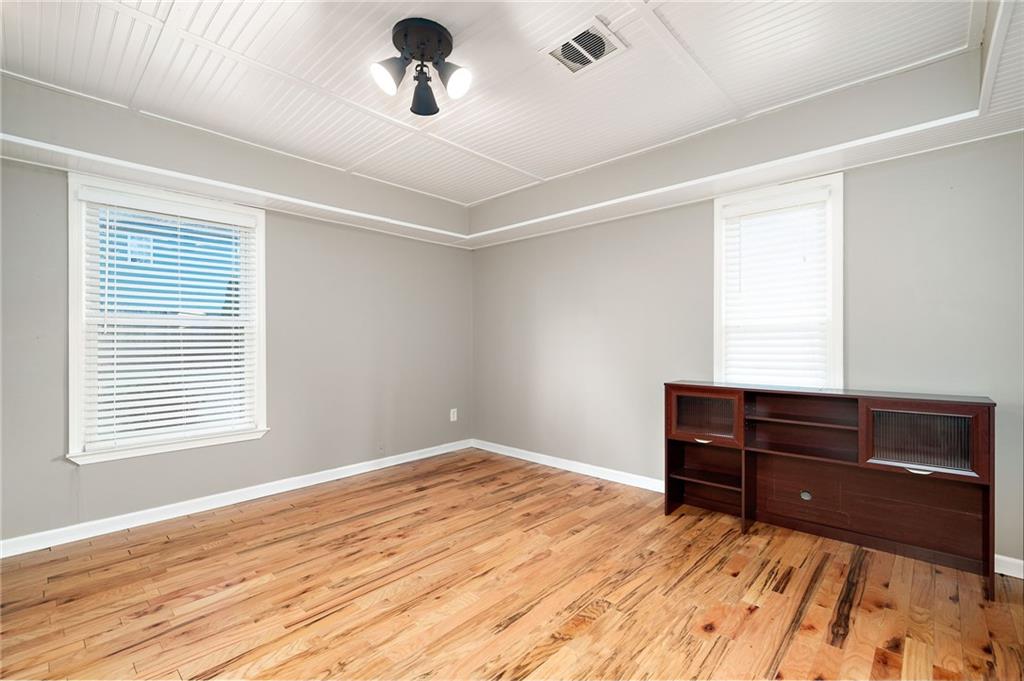 3265 WOODCLIFF Way