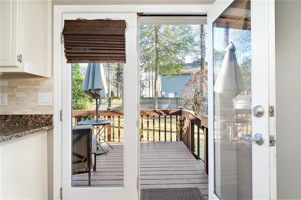 3265 WOODCLIFF Way