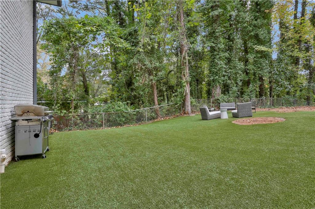 1344 Midlawn Drive