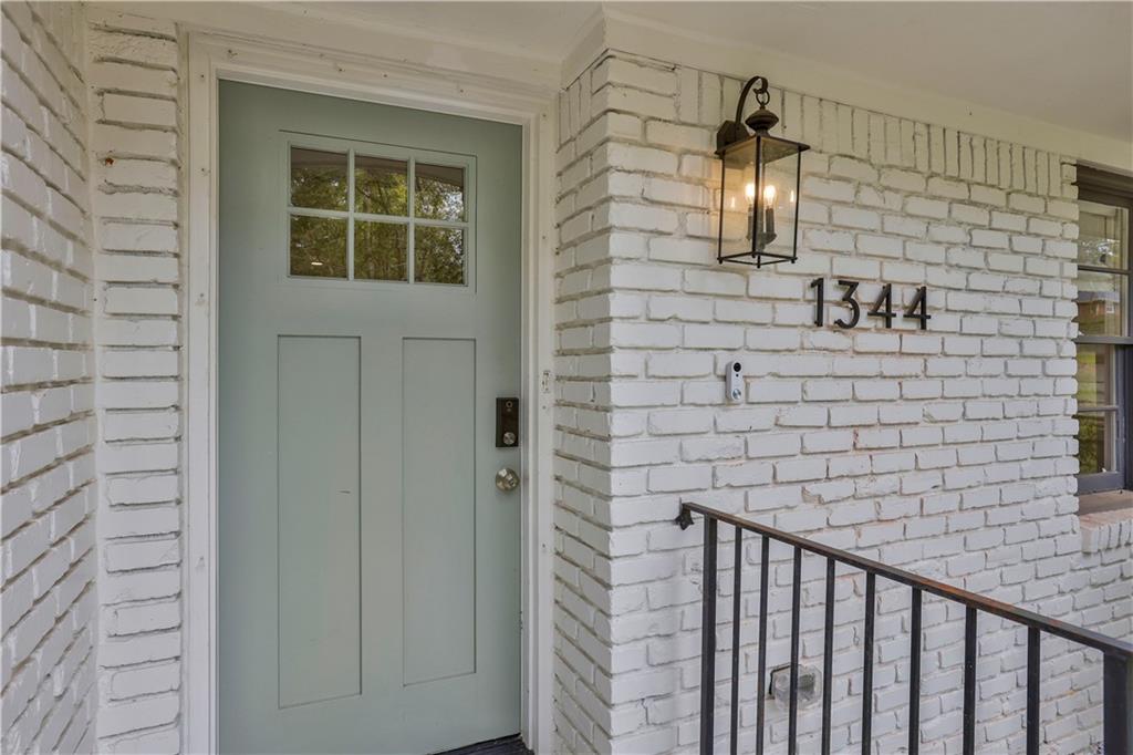 1344 Midlawn Drive