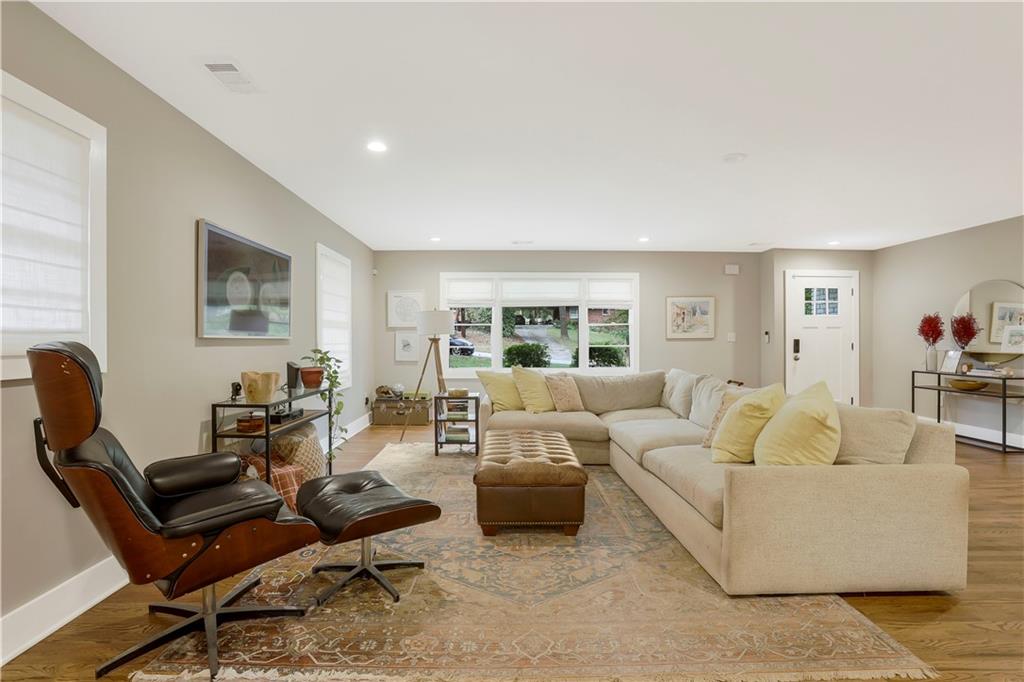 1344 Midlawn Drive