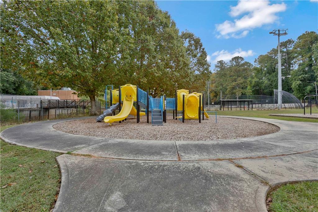 1344 Midlawn Drive