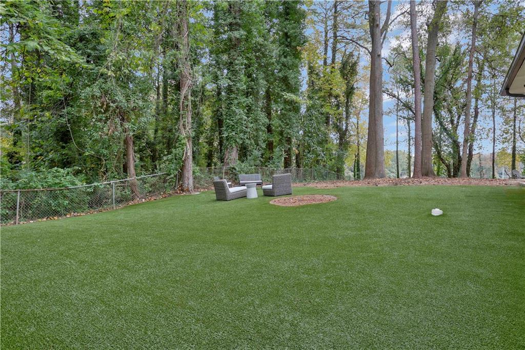1344 Midlawn Drive