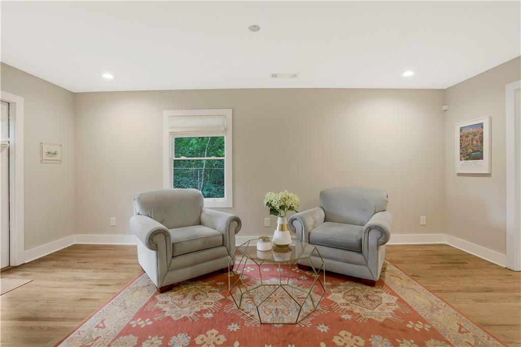 1344 Midlawn Drive