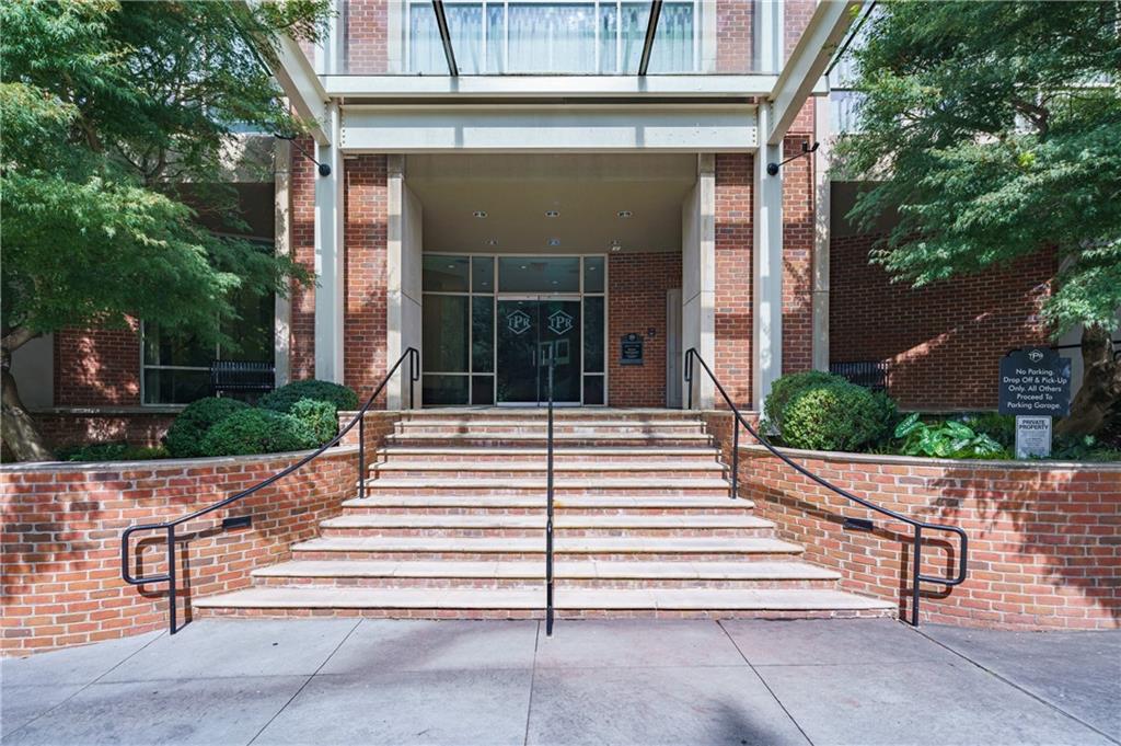 2626 Peachtree Road NW Unit 803