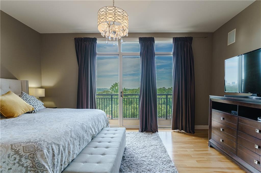 2626 Peachtree Road NW Unit 803