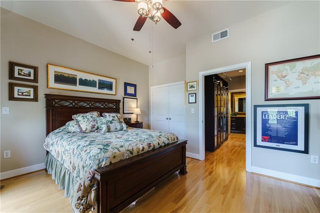 2626 Peachtree Road NW Unit 803