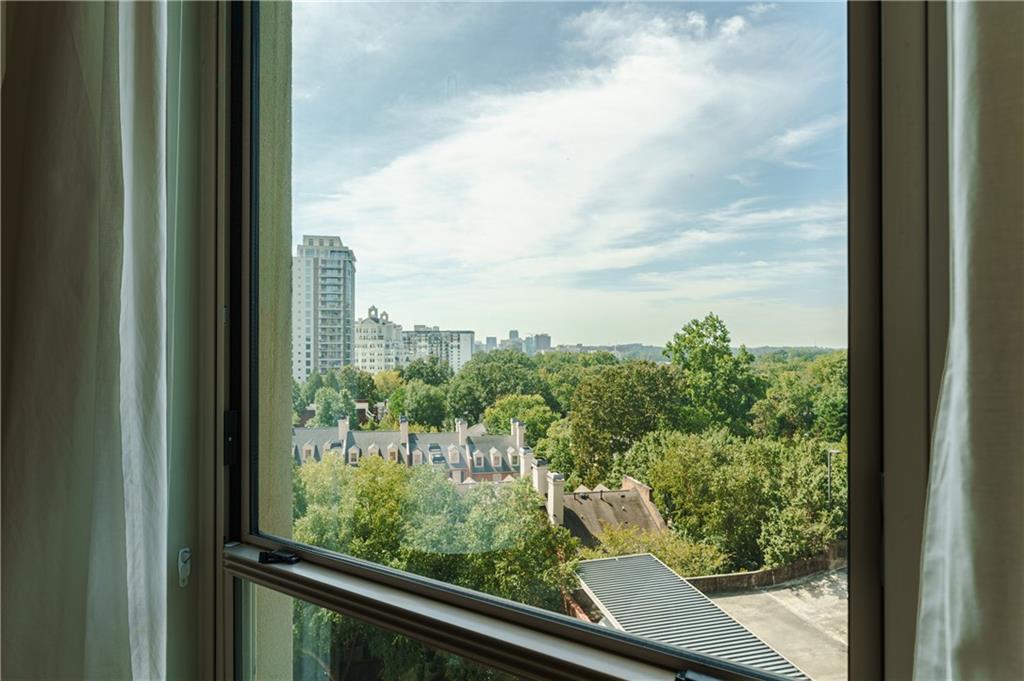 2626 Peachtree Road NW Unit 803