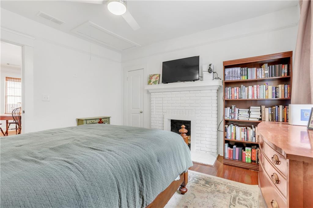 306 Rockyford Road NE