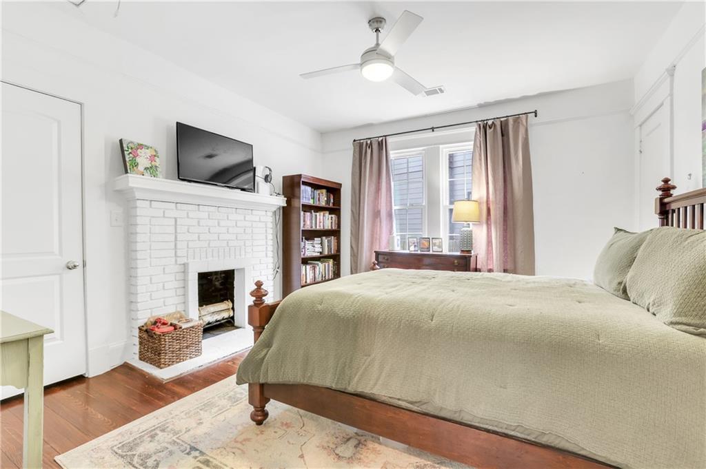 306 Rockyford Road NE