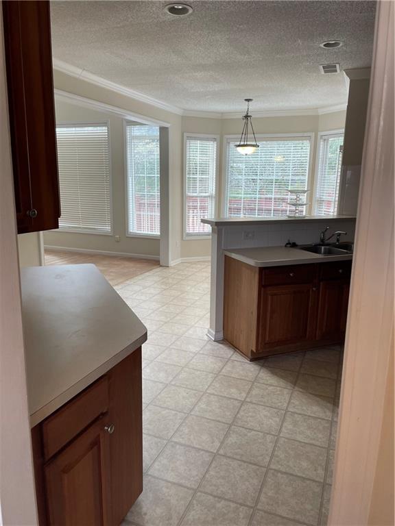 758 Sylvania Trail SE